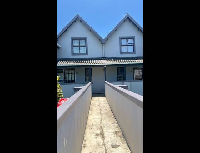 1 BEDROOM APARTMENT FOR SALE IN THE WOLDS